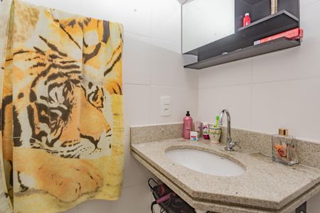 Apartamento para alugar com 42m², 2 quartos e 1 vaga Apartamento para alugar com 42m², 2 quartos e 1 vagaBanheiro