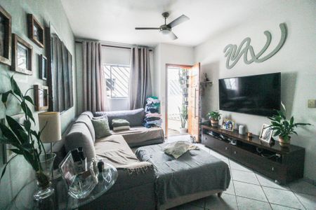 Sala de casa de condomínio à venda com 2 quartos, 75m² em Vila Espanhola, São Paulo