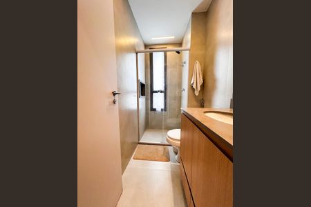 Apartamento à venda com 87m², 2 quartos e 2 vagasBanheiro da Suíte