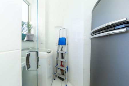 Apartamento à venda com 75m², 3 quartos e 2 vagas Apartamento à venda com 75m², 3 quartos e 2 vagasAREA DE SERVICO