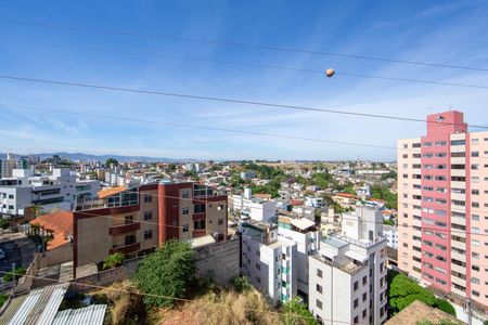 VISTA de apartamento à venda com 3 quartos, 75m² em Caiçara-adelaide, Belo Horizonte
