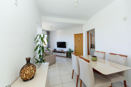 Apartamento à venda com 75m², 3 quartos e 2 vagas Apartamento à venda com 75m², 3 quartos e 2 vagasSALA
