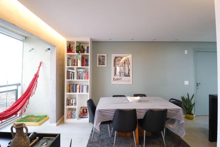 Apartamento à venda com 58m², 2 quartos e 1 vaga