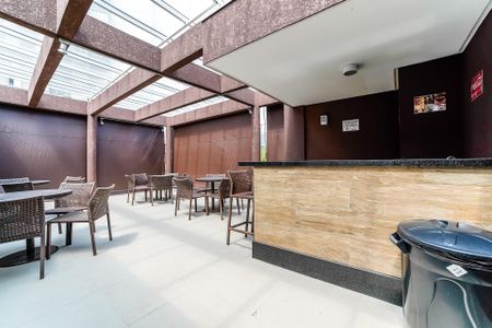 Apartamento à venda com 58m², 2 quartos e 1 vaga