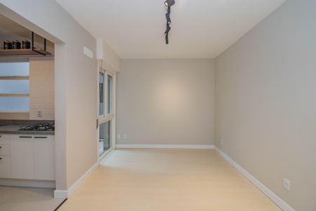 Sala de apartamento à venda com 2 quartos, 56m² em Bom Fim, Porto Alegre