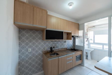 Cozinha de apartamento para alugar com 2 quartos, 61m² em Vila Boa Vista, Barueri