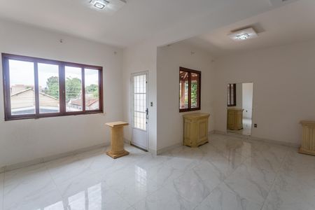 Sala de casa para alugar com 2 quartos, 90m² em Santa Tereza, Belo Horizonte