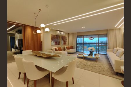 Apartamento para alugar com 206m², 4 quartos e 3 vagasSala