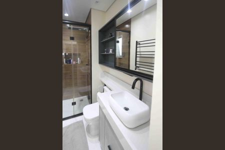 Apartamento à venda com 66m², 3 quartos e 1 vaga Apartamento à venda com 66m², 3 quartos e 1 vagaBanheiro