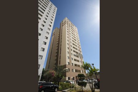 Apartamento à venda com 66m², 3 quartos e 1 vaga Apartamento à venda com 66m², 3 quartos e 1 vagaFachada
