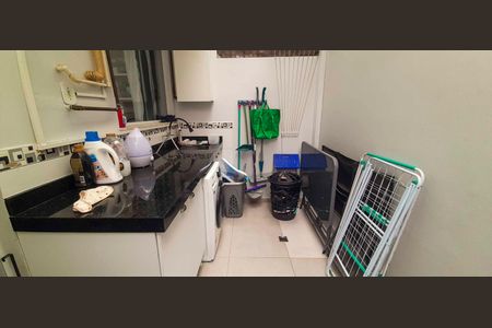 Casa de condomínio à venda com 80m², 2 quartos e 2 vagasÁrea de Serviço