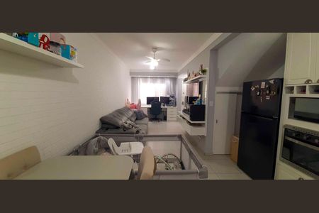 Casa de condomínio à venda com 80m², 2 quartos e 2 vagasCozinha
