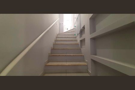 Acesso aos Quartos de casa de condomínio à venda com 2 quartos, 80m² em Bela Vista, Osasco