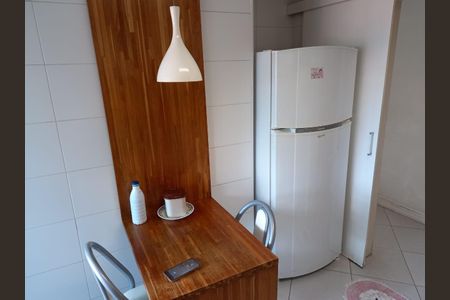Cozinha de apartamento à venda com 2 quartos, 78m² em Jardim Nosso Lar, São Paulo