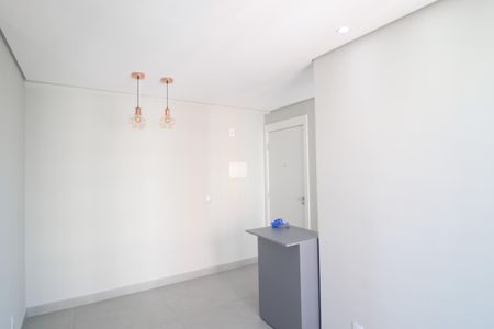 Sala de apartamento para alugar com 2 quartos, 40m² em Usina Piratininga, São Paulo