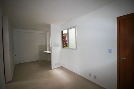 Sala de apartamento para alugar com 2 quartos, 42m² em Jardim Piazza Di Roma, Sorocaba