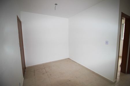 Sala de apartamento para alugar com 2 quartos, 42m² em Jardim Piazza Di Roma, Sorocaba