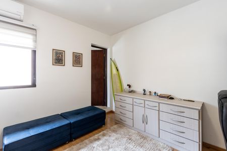 Casa à venda com 119m², 2 quartos e 2 vagas