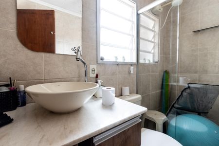 Casa à venda com 119m², 2 quartos e 2 vagas