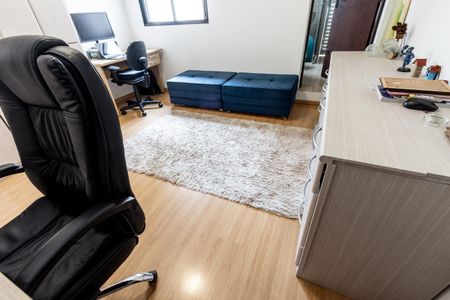 Casa à venda com 119m², 2 quartos e 2 vagas