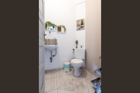 Casa à venda com 119m², 2 quartos e 2 vagas