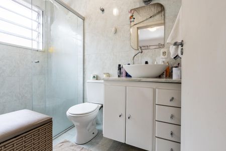 Casa à venda com 119m², 2 quartos e 2 vagas