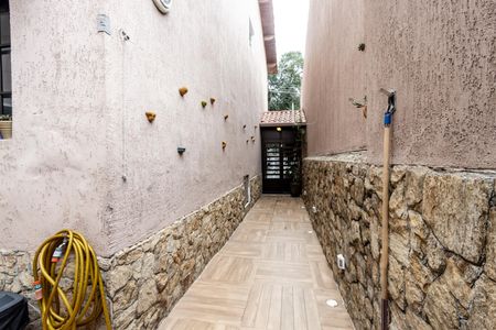 Casa à venda com 119m², 2 quartos e 2 vagas