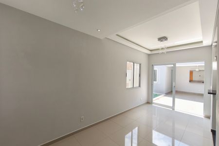 Apartamento à venda com 184m², 3 quartos e 2 vagas Apartamento à venda com 184m², 3 quartos e 2 vagasSala de Jantar