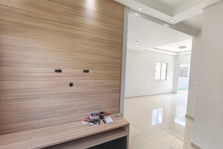 Sala de Estar de apartamento à venda com 3 quartos, 184m² em Parque Jambeiro, Campinas