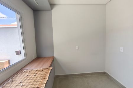 Apartamento à venda com 184m², 3 quartos e 2 vagas Apartamento à venda com 184m², 3 quartos e 2 vagasEscritório