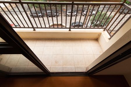 Sacada da Sala de apartamento para alugar com 3 quartos, 117m² em Centro, Campinas