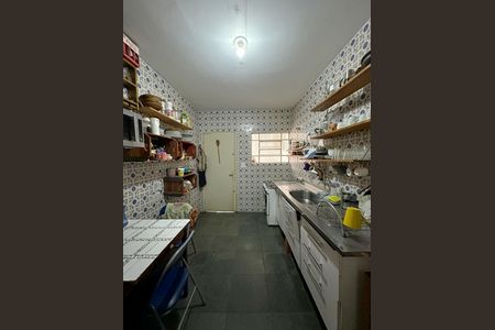 Casa à venda com 263m², 2 quartos e 8 vagasCozinha