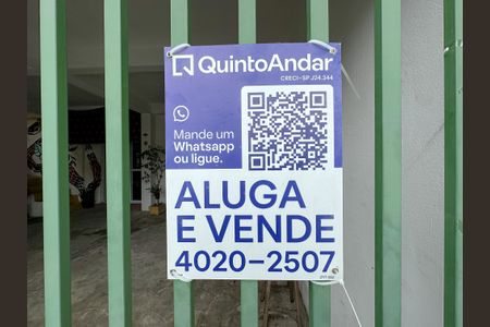 Casa à venda com 263m², 2 quartos e 8 vagasPlaquinha