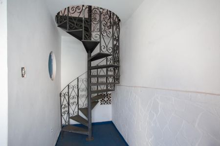 Casa para alugar com 432m², 3 quartos e 5 vagas Casa para alugar com 432m², 3 quartos e 5 vagasAnexo