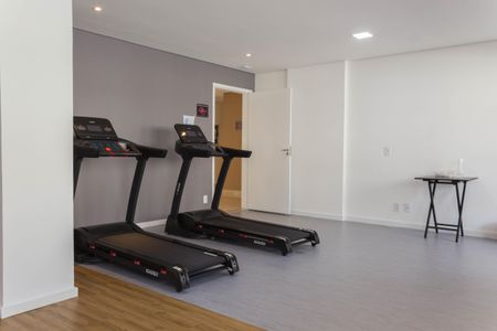 Apartamento para alugar com 55m², 2 quartos e 1 vaga Apartamento para alugar com 55m², 2 quartos e 1 vagaÁrea comum - Academia