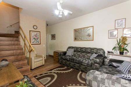 Sala de casa à venda com 2 quartos, 120m² em Vila Carrão, São Paulo