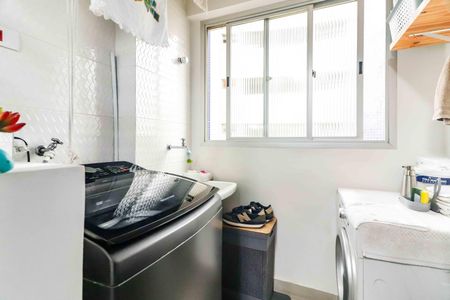 Apartamento à venda com 60m², 2 quartos e 1 vaga Apartamento à venda com 60m², 2 quartos e 1 vagaCozinha e Área de Serviço