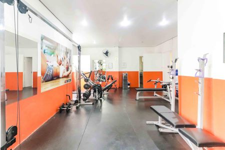 Apartamento à venda com 60m², 2 quartos e 1 vaga Apartamento à venda com 60m², 2 quartos e 1 vagaÁrea comum - Academia