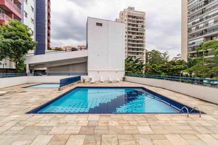 Apartamento à venda com 60m², 2 quartos e 1 vaga Apartamento à venda com 60m², 2 quartos e 1 vagaÁrea comum - Piscina