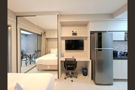 Studio de kitnet/studio para alugar com 1 quarto, 31m² em Indianópolis, São Paulo