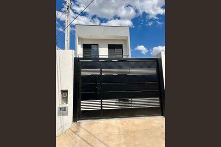Casa à venda com 137m², 3 quartos e 2 vagas Casa à venda com 137m², 3 quartos e 2 vagasFoto 04