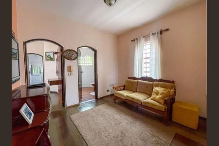 Casa à venda com 4 quartos, 478m² em Vila Sonia, São Paulo