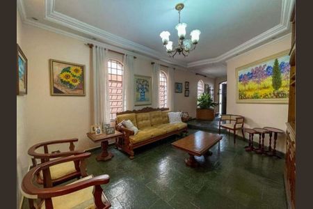 Casa à venda com 4 quartos, 478m² em Vila Sonia, São Paulo