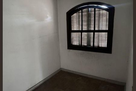 Casa à venda com 3 quartos, 180m² em Jardim America, Taboão da Serra