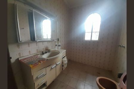 Casa à venda com 3 quartos, 180m² em Jardim America, Taboão da Serra