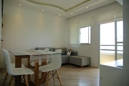 Sala de apartamento para alugar com 2 quartos, 59m² em Planalto, São Bernardo do Campo