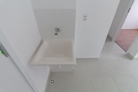Apartamento para alugar com 32m², 2 quartos e sem vaga Apartamento para alugar com 32m², 2 quartos e sem vagaSala-Cozinha