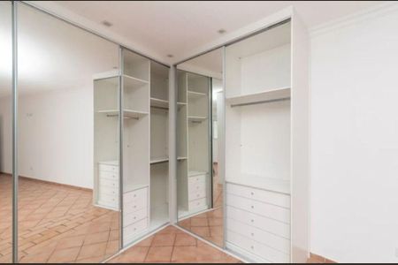 Casa à venda com 2 quartos, 300m² em Mooca, São Paulo