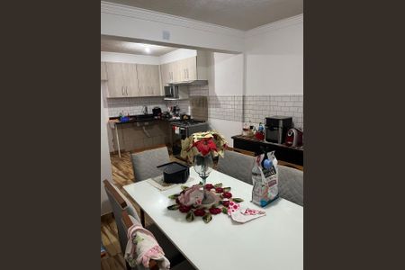 Casa à venda com 180m², 4 quartos e 4 vagas Casa à venda com 180m², 4 quartos e 4 vagasCozinha