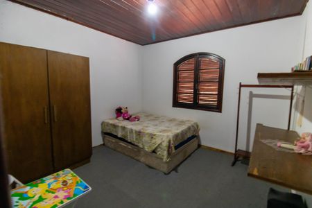 Casa à venda com 290m², 4 quartos e 2 vagasSuíte 4